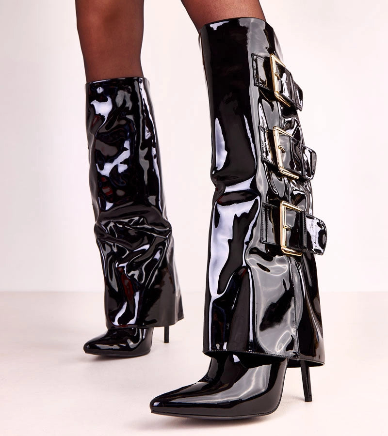 Black patent leather boots with a turned-up shin Karela