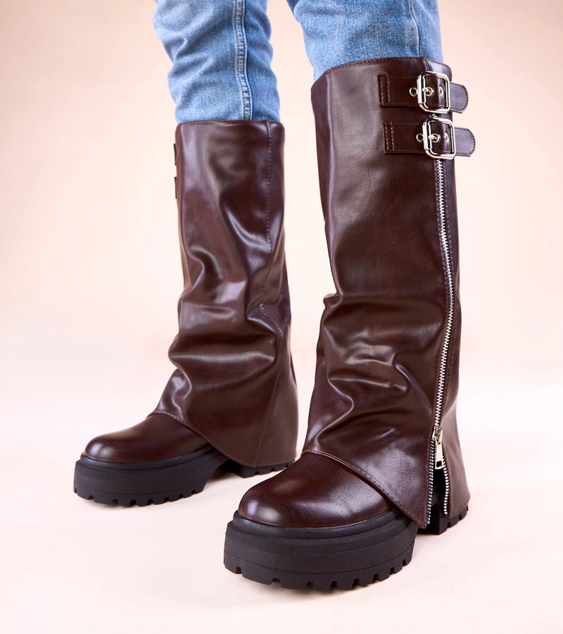 Chocolate boots with rolled upper and buckles Ridica