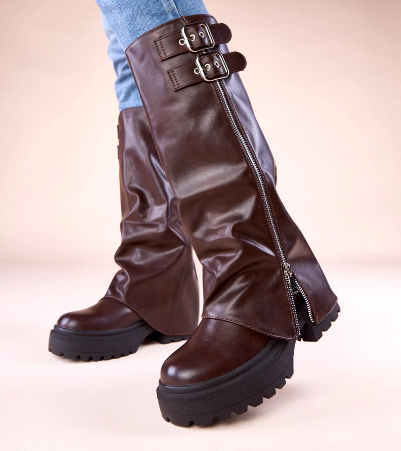Chocolate boots with rolled upper and buckles Ridica