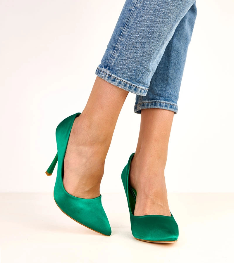 Green pumps with satin finish Cindy