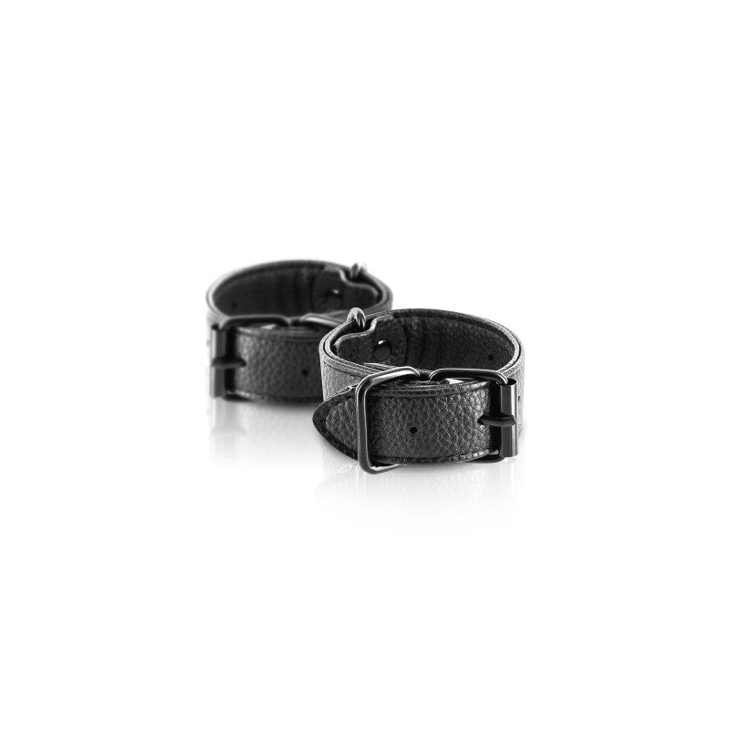 Faux leather adjustable handcuffs Fetish Tentation